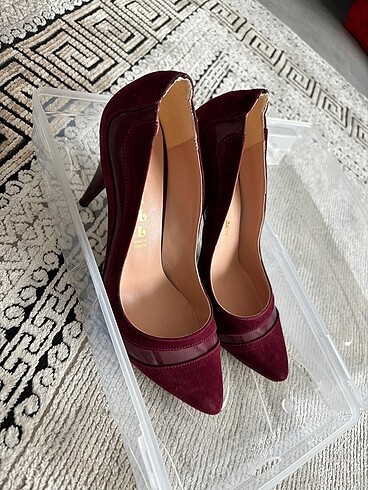 Bordo stilletto