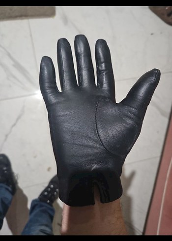 Siyah Deri Gotik Kadın Eldiveni - Görsel 8