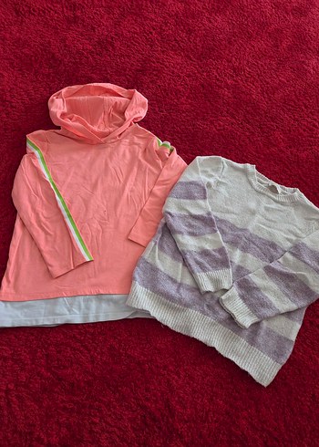 Kızlar için uzun kollu, bol kesim pembe ve beyaz kazaklar - Görsel 2