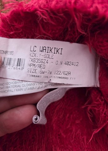 Kırmızı tüylü kazak - Görsel 4