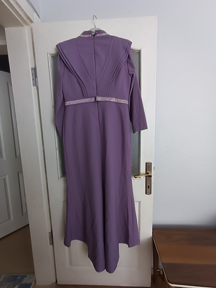 Lila Uzun Kollu Kuyruklu Abiye Elbise - Görsel 2