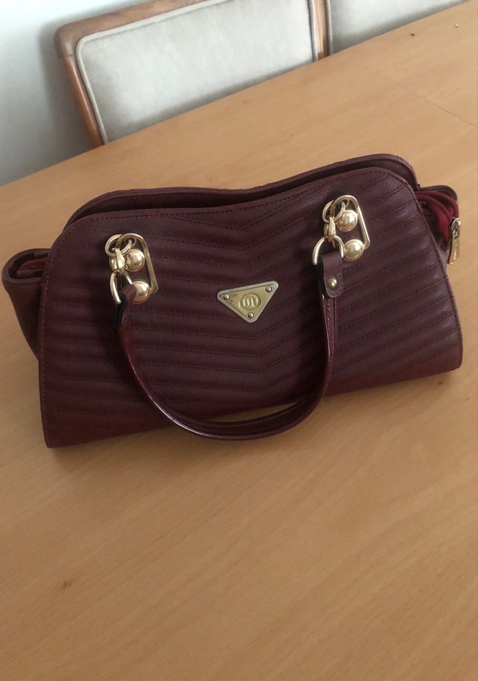 Bordo Deri Kadın Çanta - Klasik ve Modern - Görsel 3