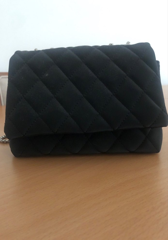 Zincir Detaylı Siyah Süet Kadın Çanta - Görsel 2