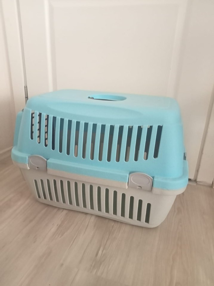 Mavi Plastik Kedi Köpek Taşıma Kabı - Görsel 2