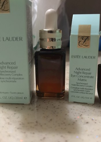 Estée Lauder Gelişmiş Gece Onarıcı Serum - Görsel 3