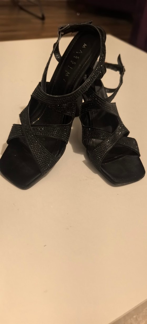 Siyah Tokalı Stiletto Kadın Abiye Ayakkabı - Görsel 2