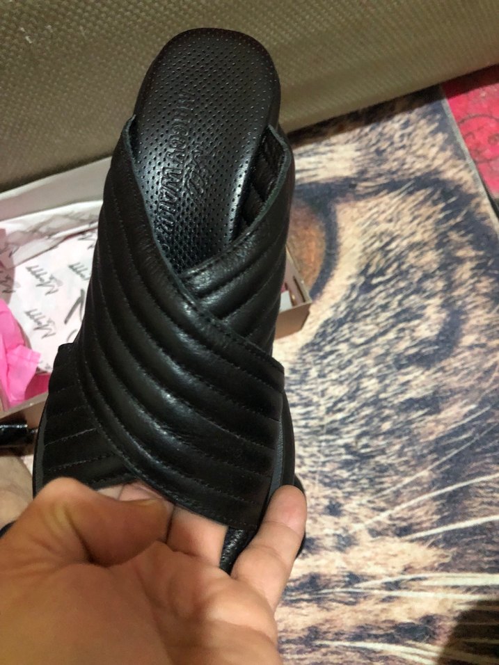 Hakiki deri  Kadın Dolgu Topuklu terlik sıfır kutusunda - Görsel 4