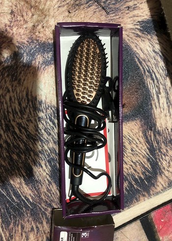 Arzum süperstar Turmalin Iyon Teknojili 220 Watt
Düzleştirici - Görsel 2