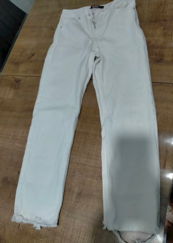 Diğer Beyaz Rahat Kesim Midi Kadın Jean