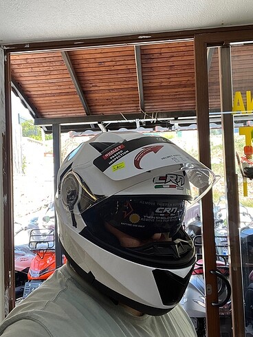 ÇENE AÇILIR GÖZLÜKLÜ KASK SIFIR - Görsel 2