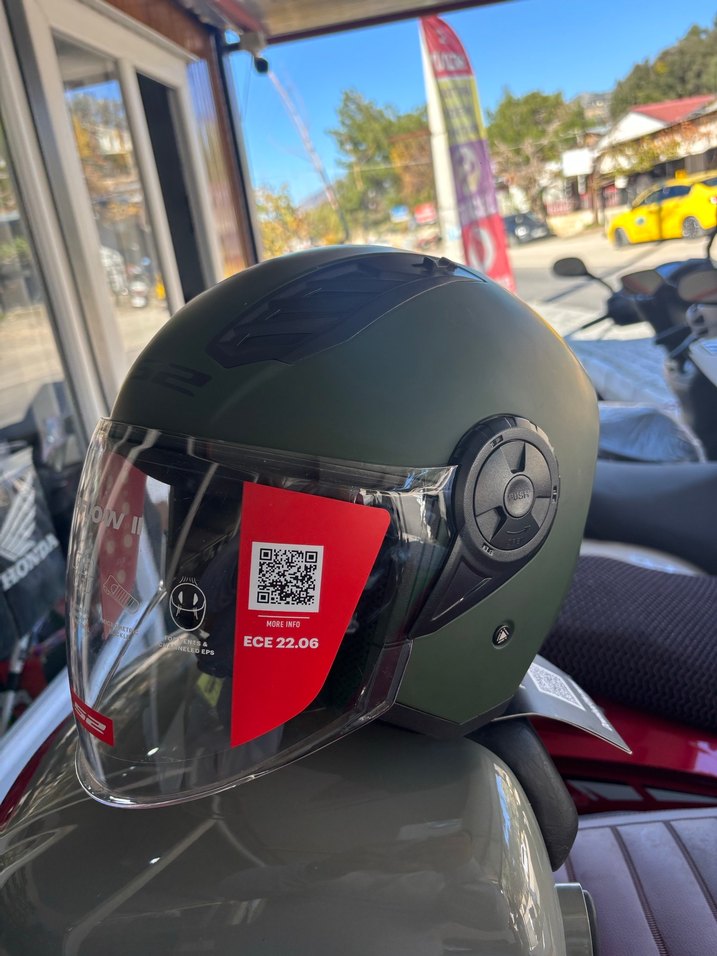 Khaki Baskılı Biker Kask Velcro Özellikli - Görsel 2