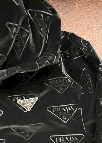 Prada Yağmurluk - Görsel 2