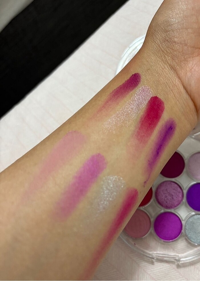 Revolution Dancing Queen Far Paleti - Görsel 3