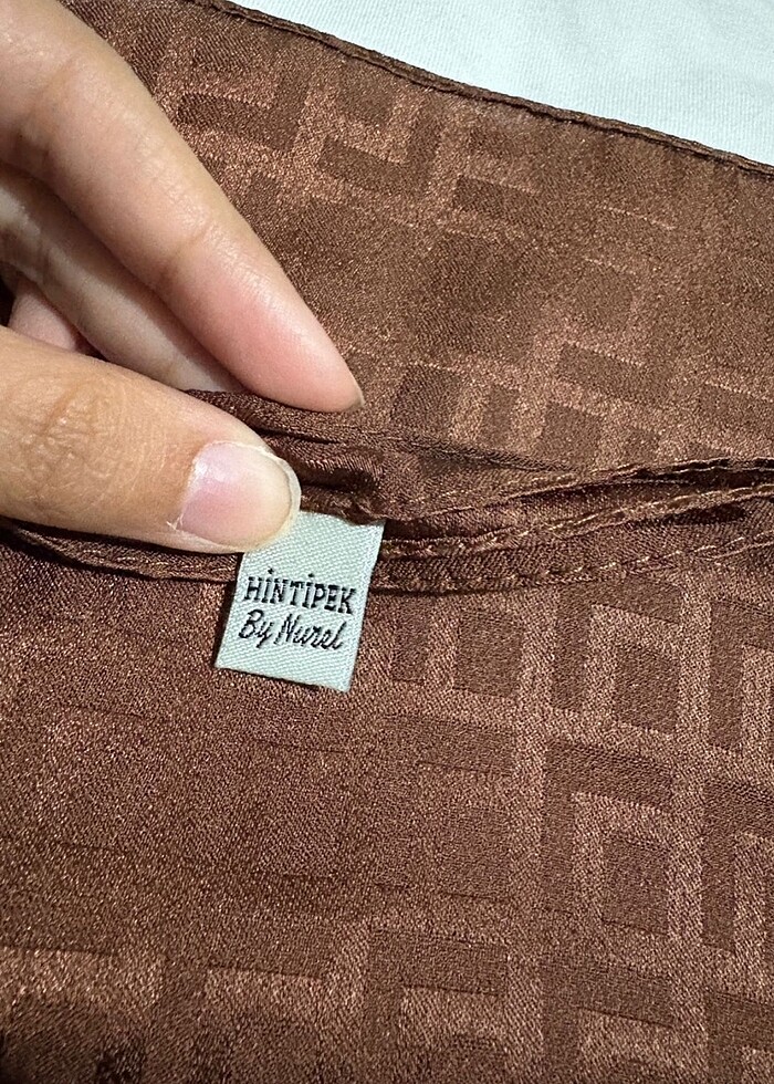 monogram eşarp - Görsel 2