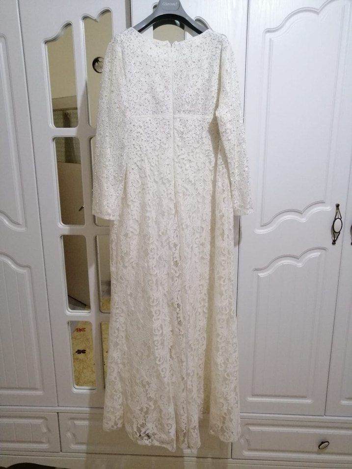 Uzun Kollu Beyaz Dantel Tesettür Nikah Elbisesi - Görsel 5