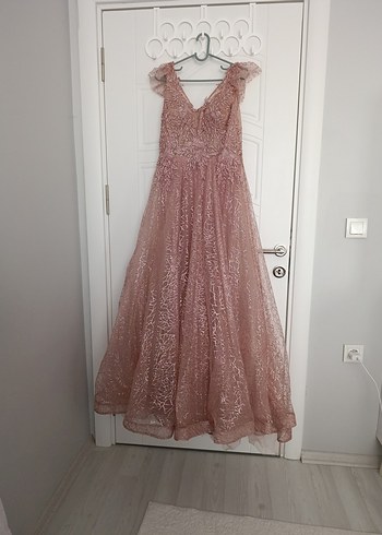 Pembe Parıltılı V Yakalı Uzun Abiye Elbise