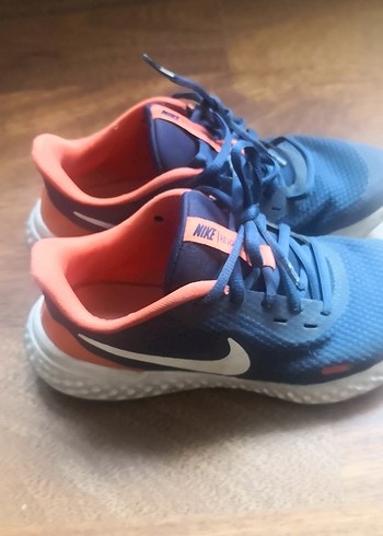Nike Nike Erkek Çocuk Bağcıklı Spor Ayakkabı