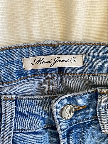 m Beden Mavi jeans
