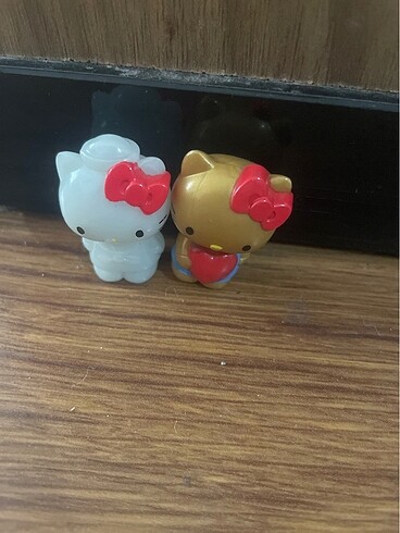 Hello kitty figür(2 adetinin fiyatıdır)