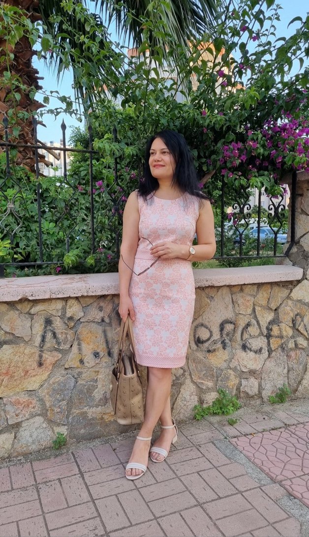 Dantel Detaylı Pembe Kalem Elbise (yurtdışı) - Görsel 2