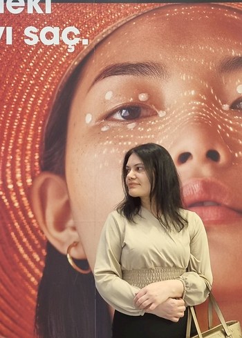 Bej Renkli Bluz - Görsel 2