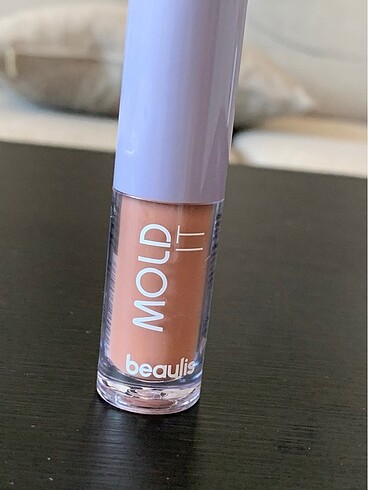 Beaulis likit bronzer