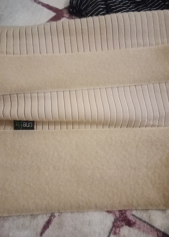 Bej Piliseli Korse - Görsel 2