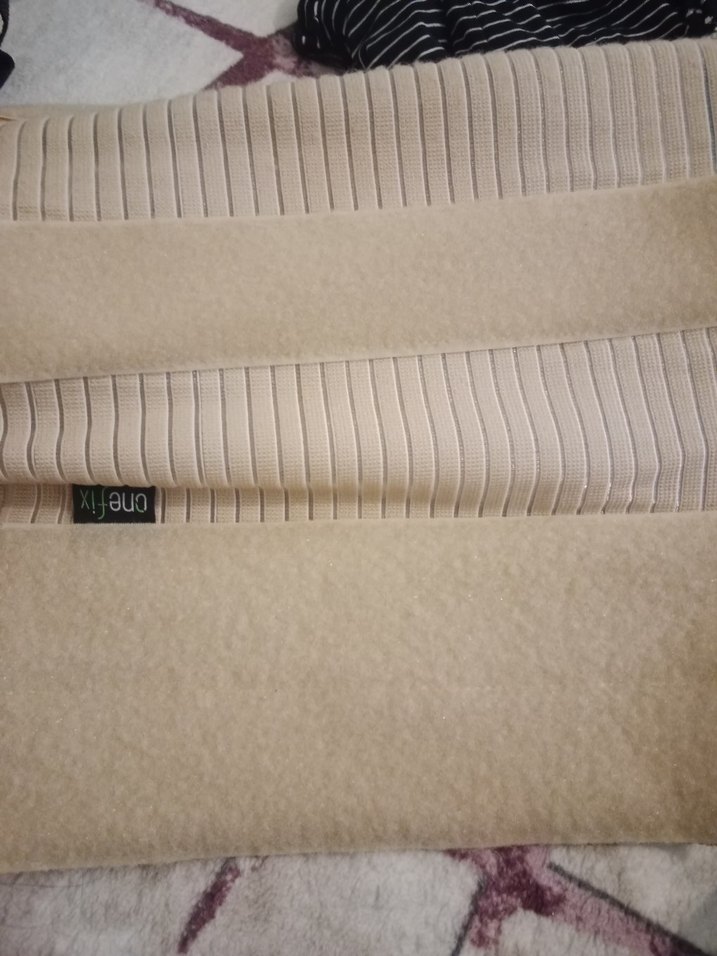 Bej Piliseli Korse - Görsel 2