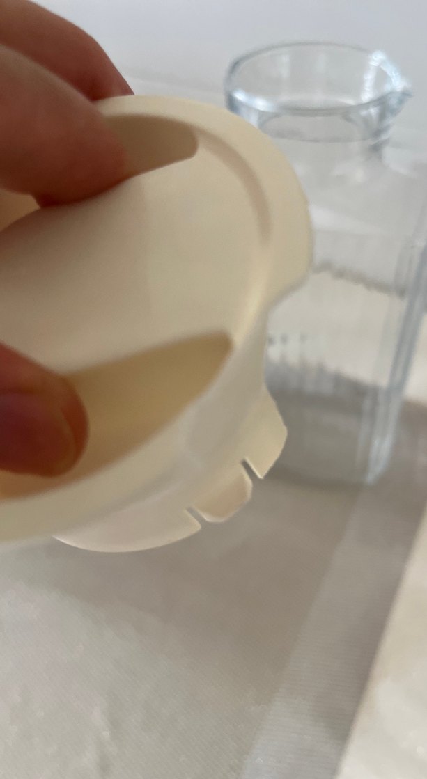 Beyaz Kapaklı 2 litrelik luminarc su şişesi - Görsel 3