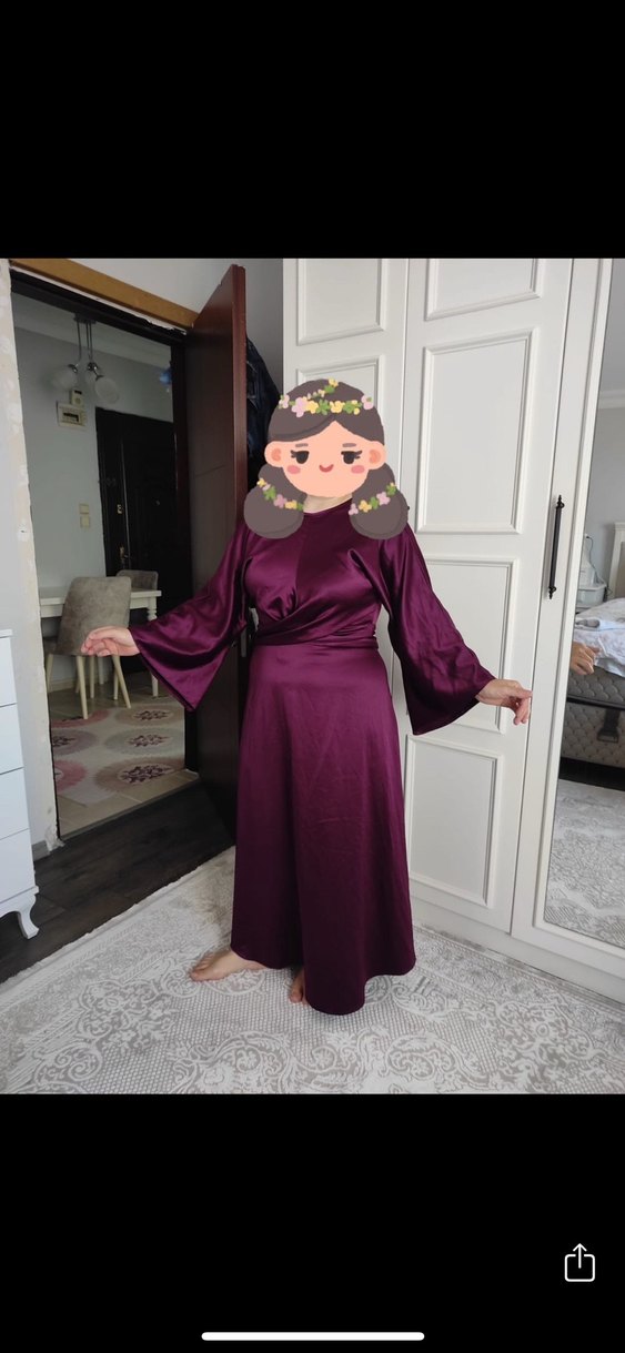 Tesettür çok güzel duruşlu bir elbise - Görsel 4