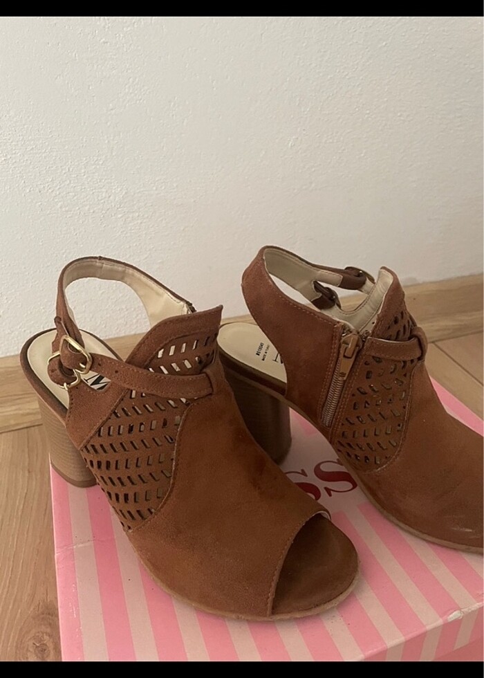 37 numara taba rengi ayakkabı - Görsel 3