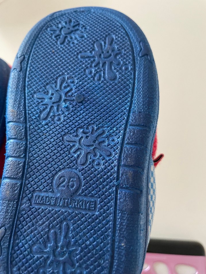 Disney pixar panduf - Görsel 4