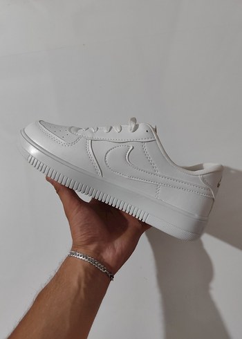 Nike Beyaz Düz Erkek Spor Ayakkabı