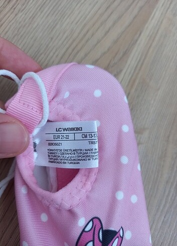 LC Waikiki minnie mouse bebek deniz havuz ayakkabı