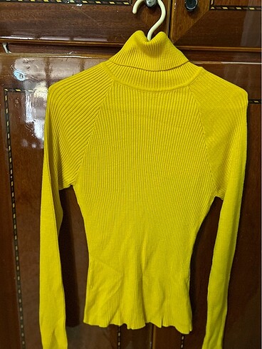 Koton Sarı boğazlı body