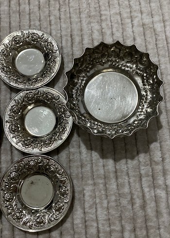 Diğer Gri Nakışlı Geleneksel bardak altı ve şekerlik Seti