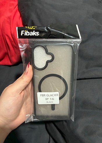 Siyah iPhone 16 Kılıf - Görsel 3