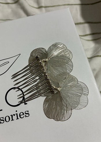 Beyaz İnci Detaylı Vintage Saç Tokası - Görsel 2