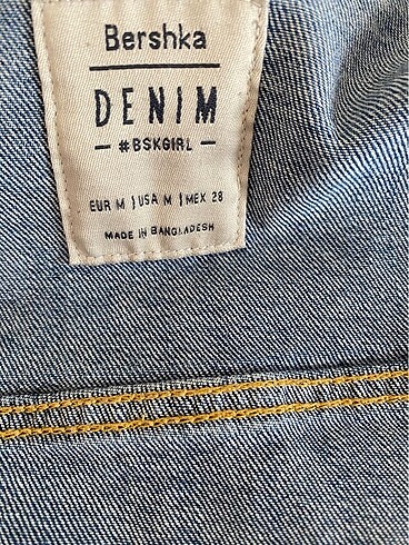 m Beden mavi Renk Bershka kot ceket
