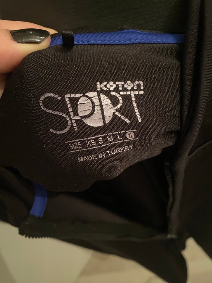 Siyah Fermuarlı Kadın Spor Ceket - Görsel 4