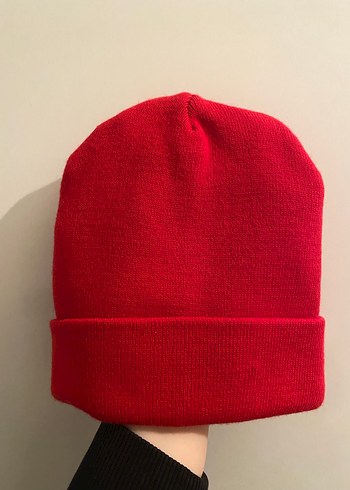 Kadın Kırmızı Örgü Bere - Görsel 3