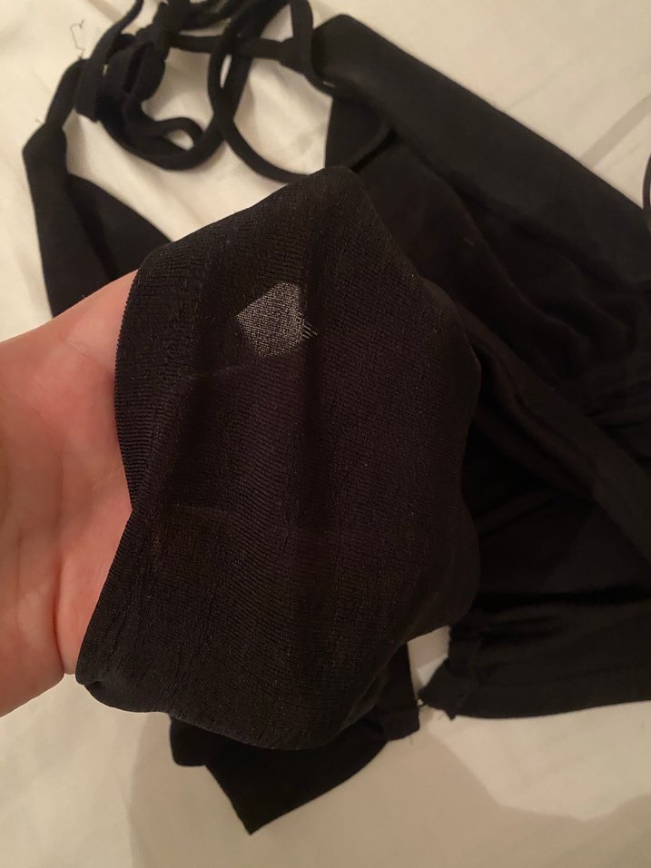 Siyah V Yaka Strappy Büstiyer - Görsel 3