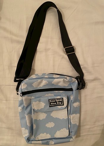 Mavi Bulut Desenli Kadın Çapraz Çanta - Görsel 2