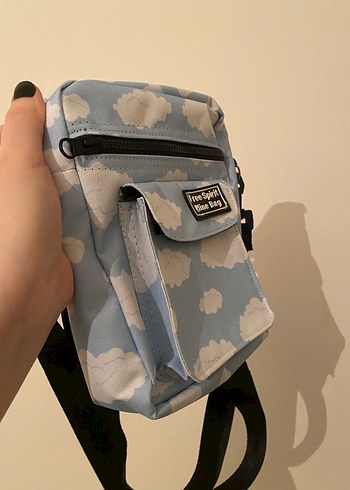 Mavi Bulut Desenli Kadın Çapraz Çanta - Görsel 5