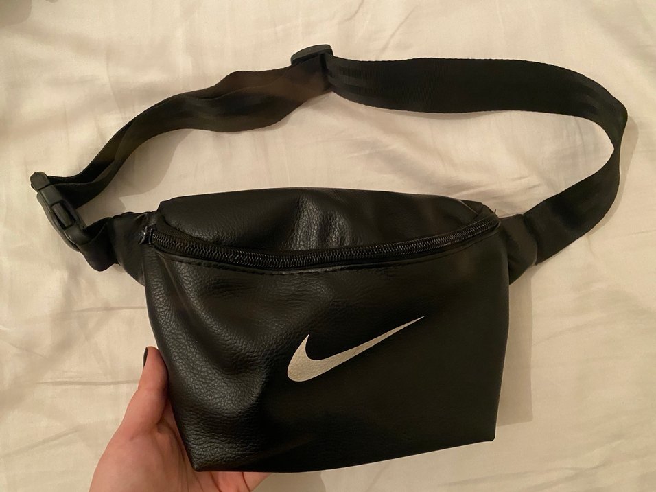 Siyah Deri Nike Bel Çantası - Görsel 2