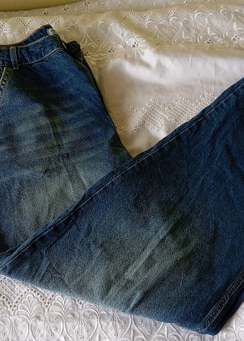 Kadın Mavi Bol Kesim Midi Kot Pantolon