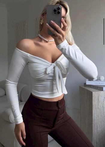 Siyah Crop - Görsel 2