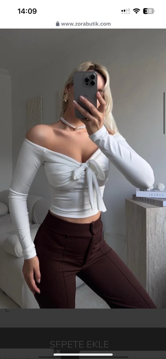 Siyah Crop - Görsel 2