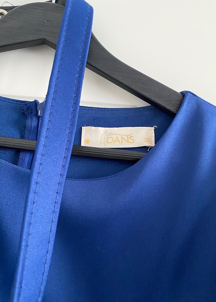 Midi saks rengi elbise - Görsel 3