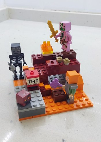 Minecraft Temalı Çok Renkli Aksiyon Figür Seti